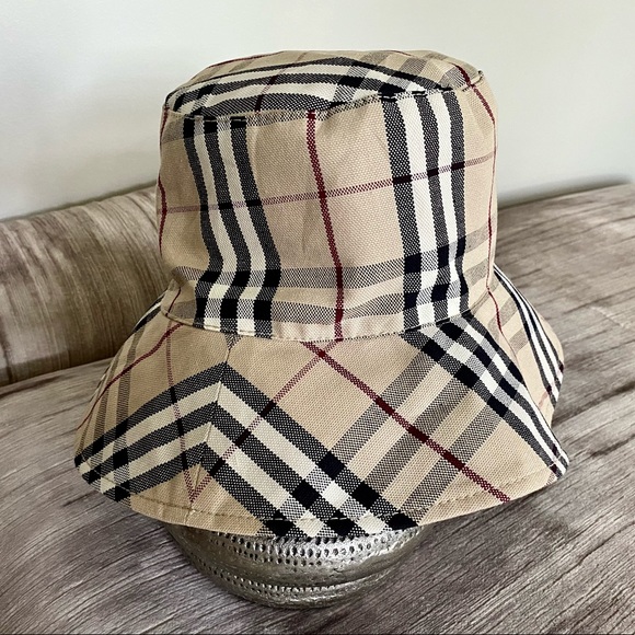 Burberry Bucket Hat. NWOT - Picture 5 of 5